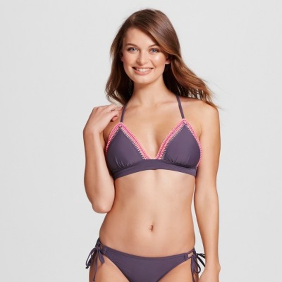 crochet trim triangle bikini
